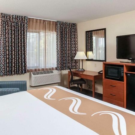 Quality Inn Oakwood Fairwood Exterior foto