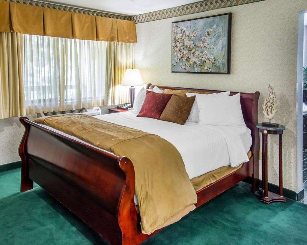 Quality Inn Oakwood Fairwood Habitación foto